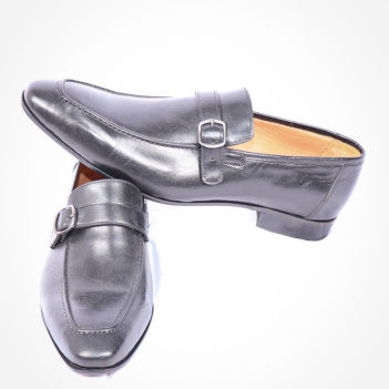 Black Shoe